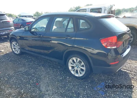 2014 BMW X1 xDrive28I из США, поврежденный, VIN WBAVL1C57EVY19508